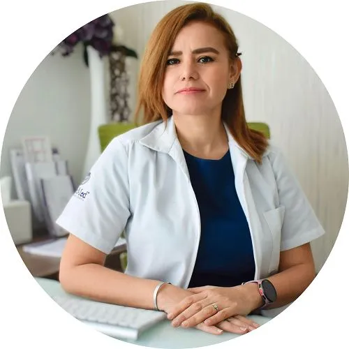 Dra. Lillian Macías Córtes